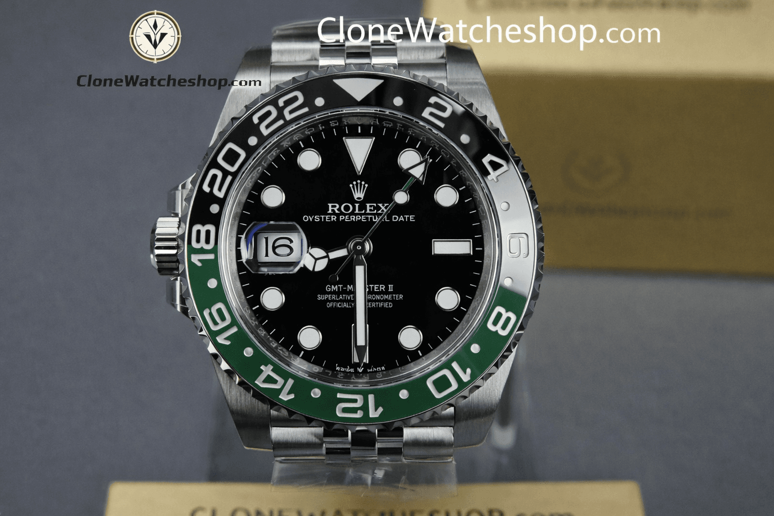 Rolex 18K Gold Blue Dial Submariner 126618LB 3235 Movement